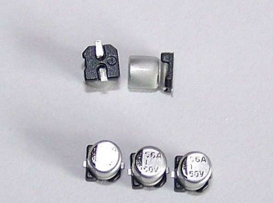 電源適配器 電源適配器